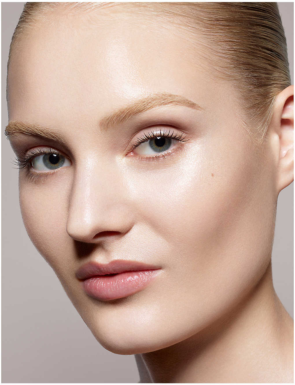 PAT McGRATH LABS Sublime Perfection Foundation
