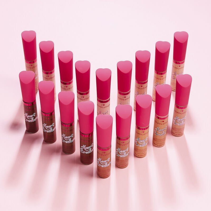 I Heart Revolution  Heartbreakers Concealer