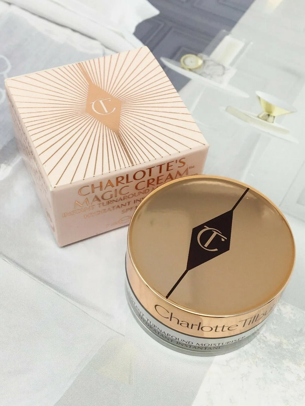 CHARLOTTE'S LEGENDARY BEAUTY SECRETS TRAVEL SIZE