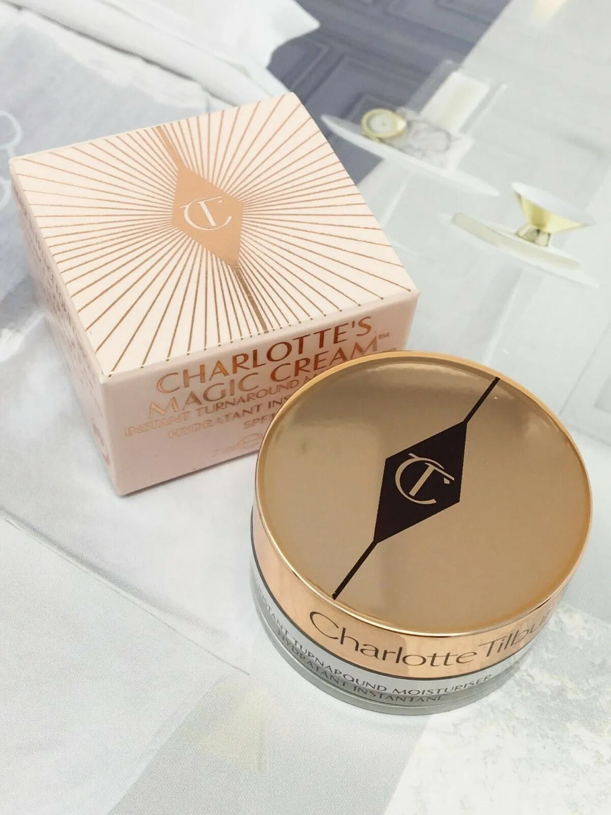 CHARLOTTE'S LEGENDARY BEAUTY SECRETS TRAVEL SIZE