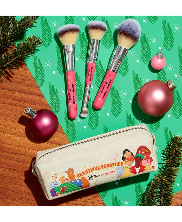 IT COSMETICS 4-Pc. Beautiful Together Flawless Finish Makeup Brush Set