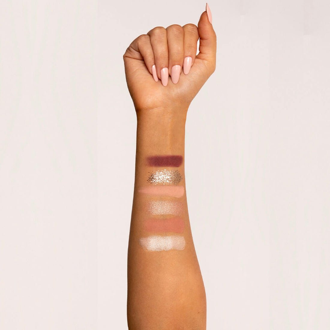 DOMINIQUE COSMETICS Unconditional Palette
