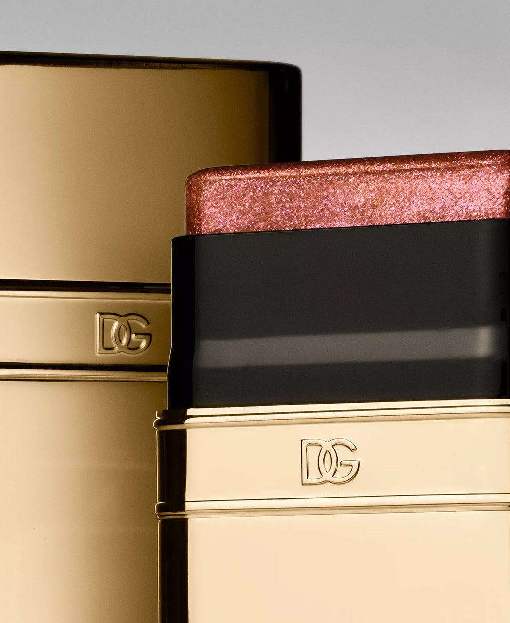 Dolce&Gabbana Glazelighter Glowpalescent All Over Highlighter, 0.40 oz.
