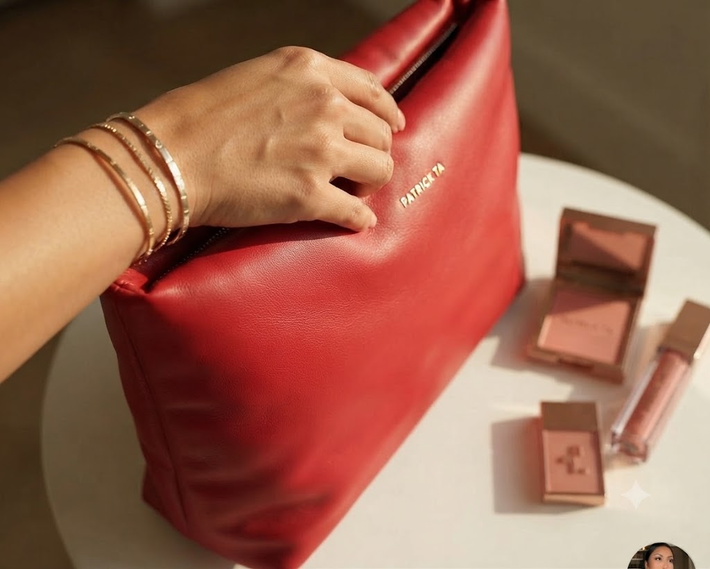 Patrick Ta Major Puffer Clutch - Edición Limitada "Strawberry"