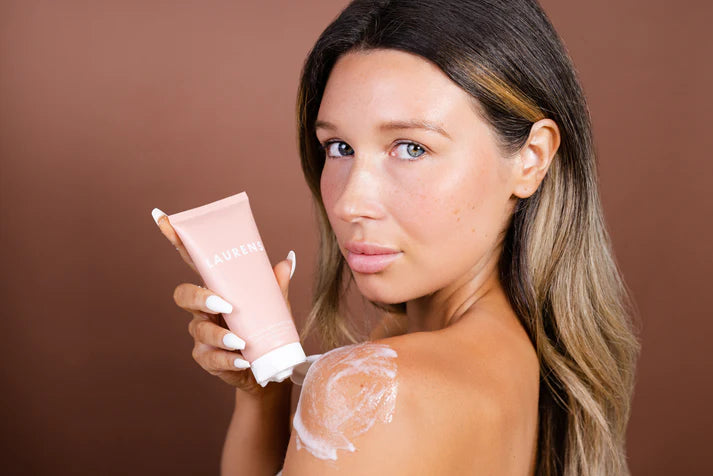 Laurens Skincare VANILLA ALMOND BODY SCRUB