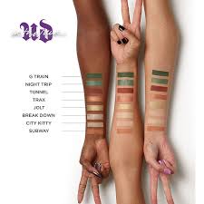 On The Run Mini Eyeshadow Palette  URBAN DECAY G-Train