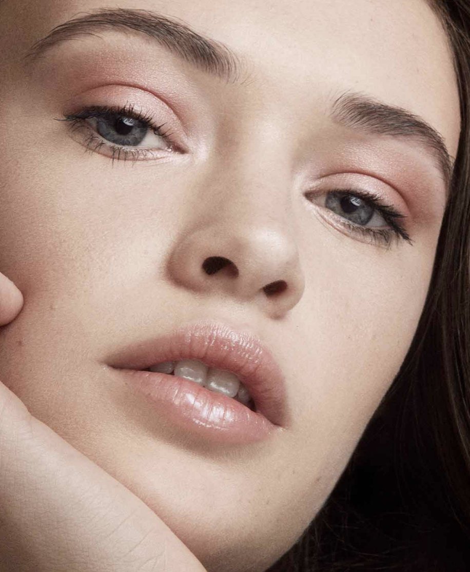 FENTY Beauty - Brow MVP Ultra Fine Brow Pencil & Styler - Light Brown