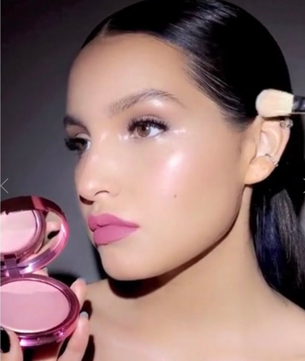 SKIN FETISH: ULTRA GLOW HIGHLIGHTER PAT McGRATH LABS