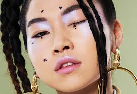 MILK MAKEUP  Holographic Stick