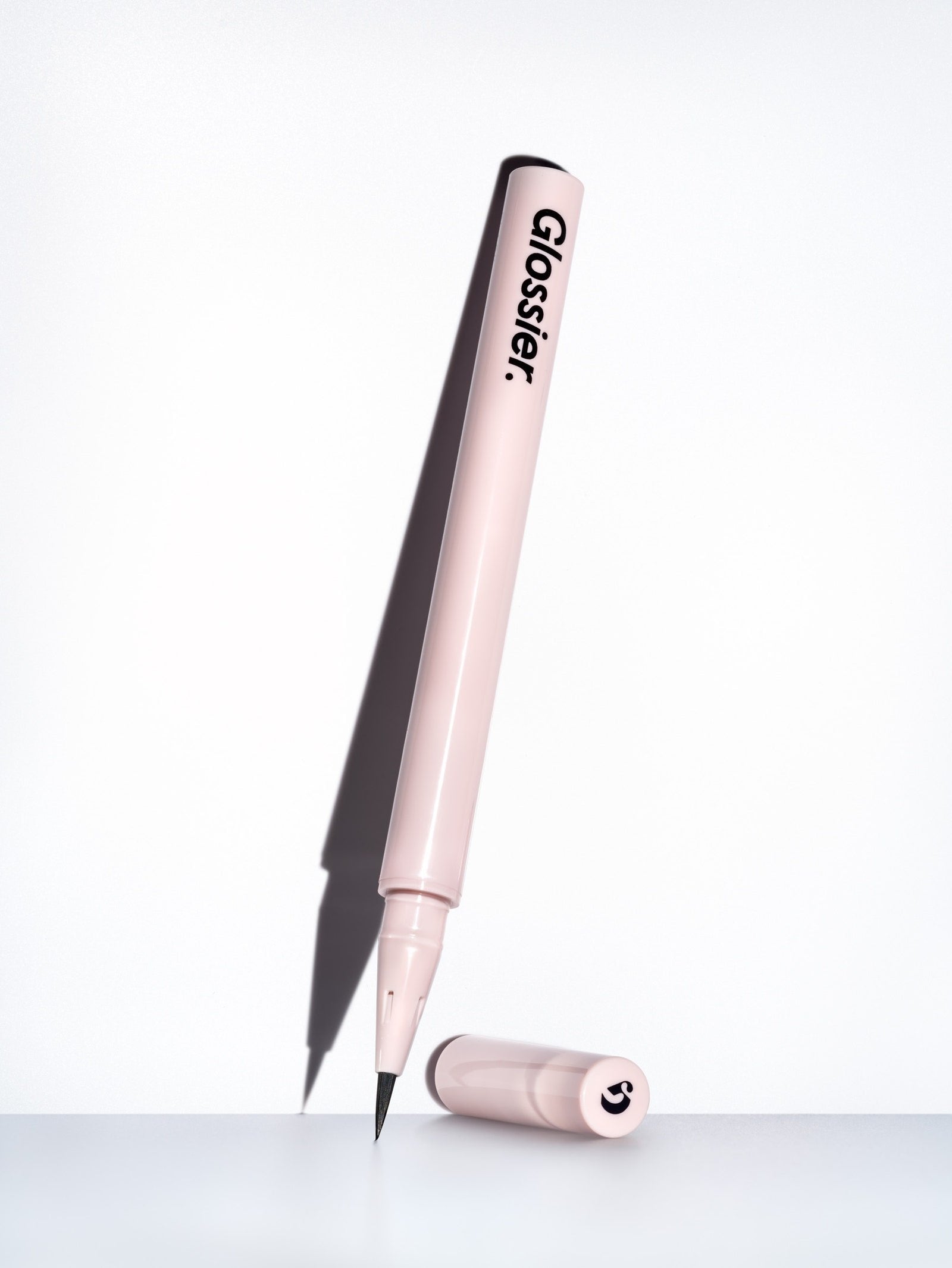 Pro Tip brush point liquid eyeliner • 0.47 ml / 0.01 fl oz • GLOSSIER