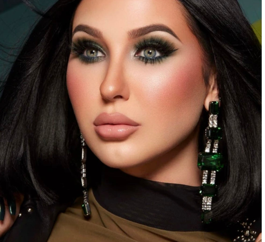 MORPHE X JACLYN HILL DARK MAGIC EYESHADOW PALETTE