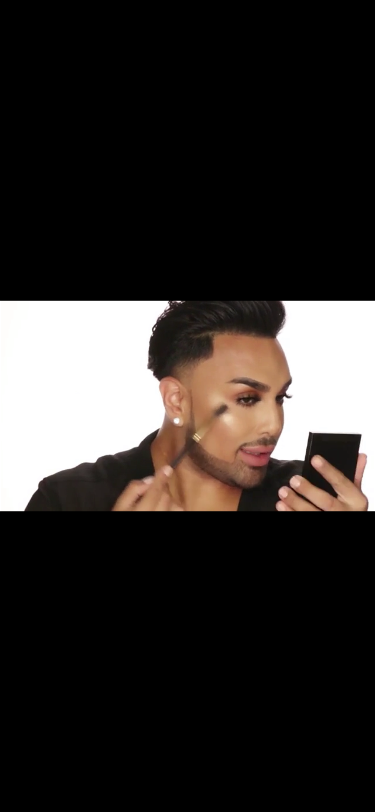 Artist Couture Diamond Luxe Luminizer Pressed Highlighter