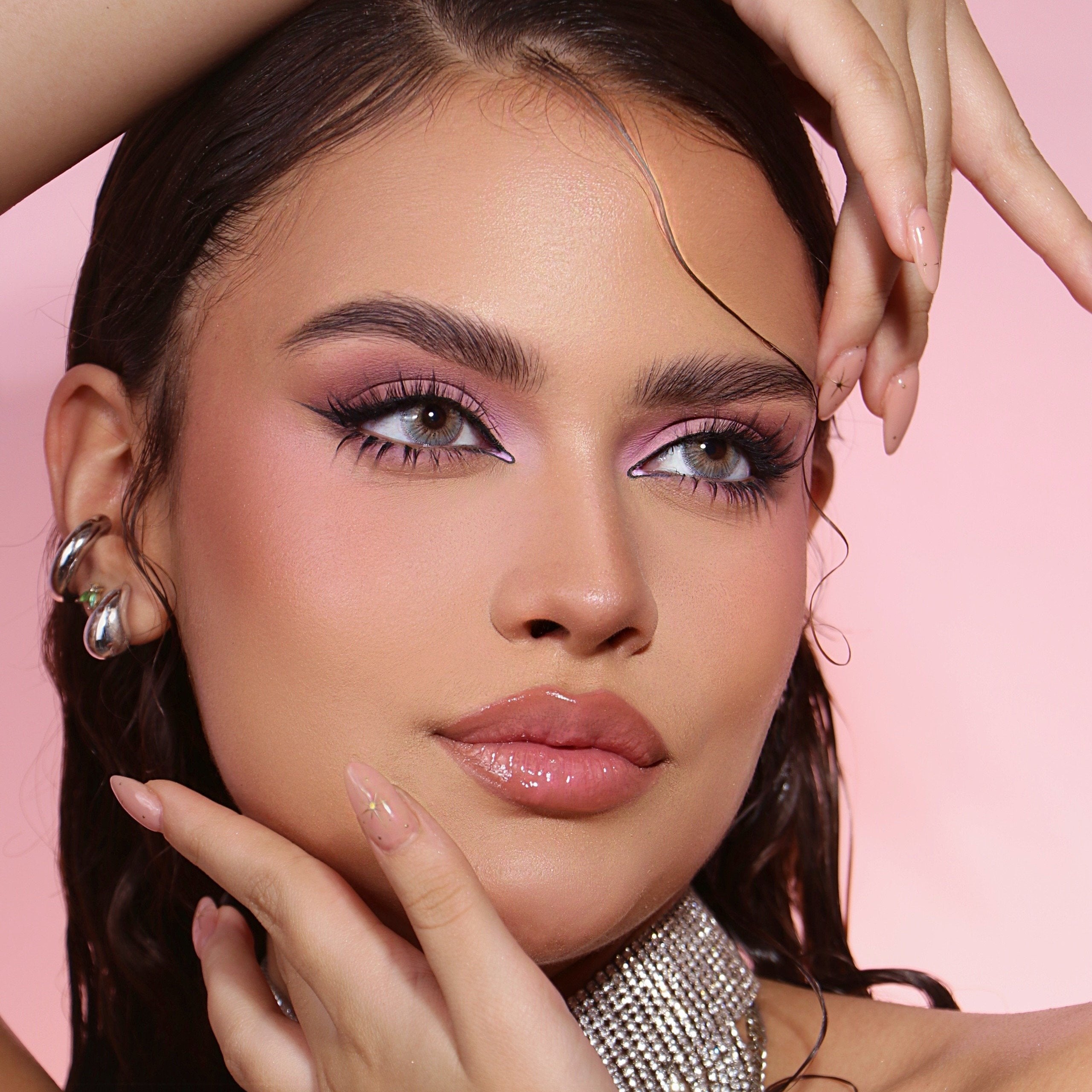 BRYKA Anime Wet Lashes x 10 Pares