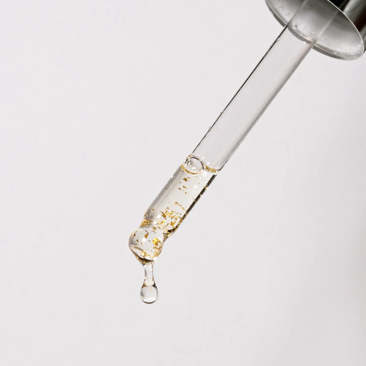 Danessa Myricks Beauty Beauty Oil - The Original Dry, Lightweight & Fast-Absorbing Luxury Facial Oil.