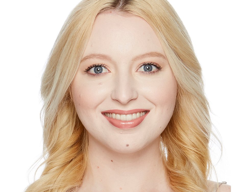 TOO FACED Born This Way Undetectable Medium-to-Full Coverage Corrector