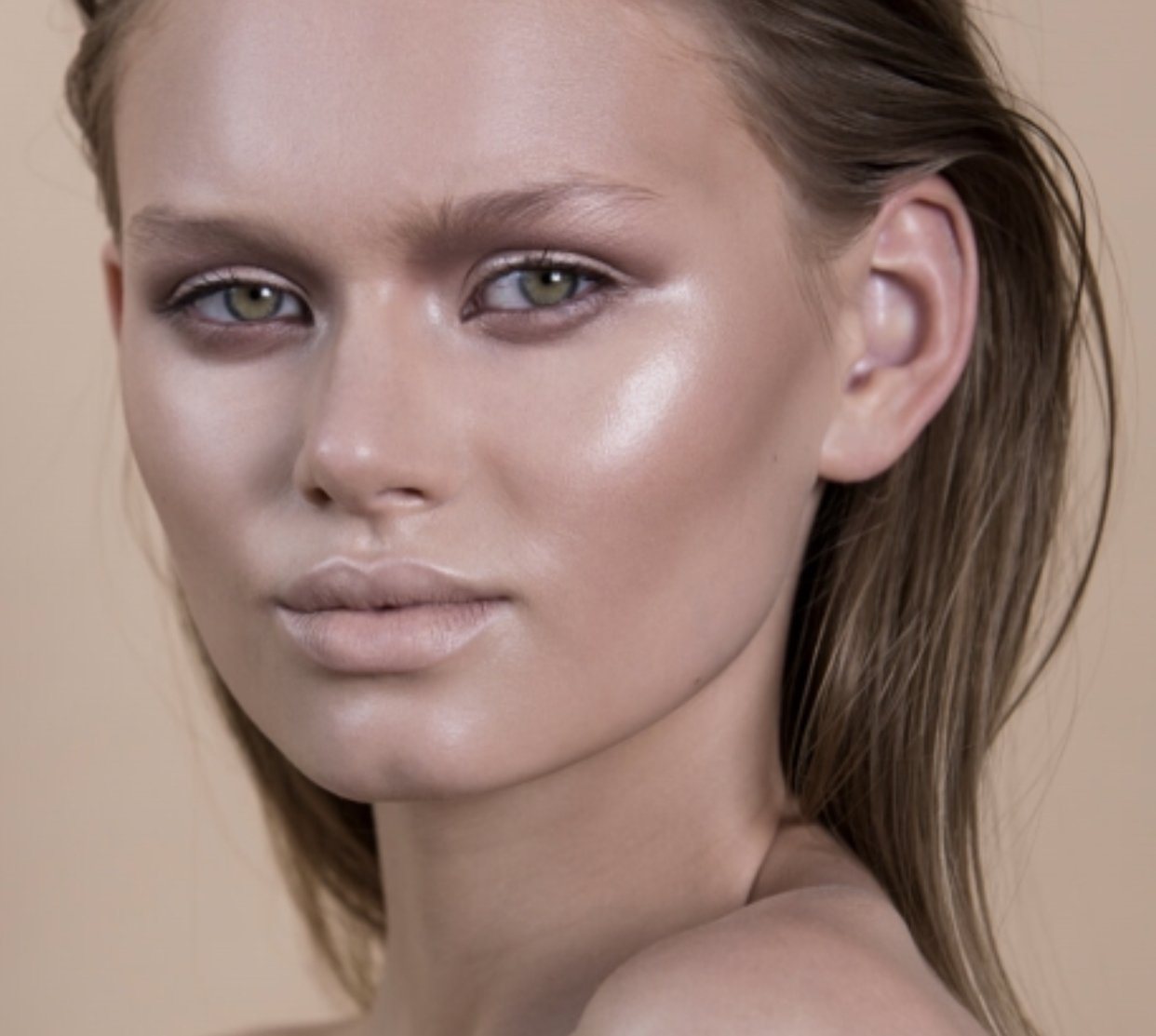 NATASHA DENONA ALL OVER GLOW Face & Body Shimmer