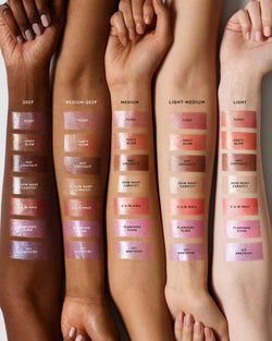 FENTY BEAUTY  Gloss Bomb Stix High-Shine Gloss Stick How Many Carats?! (platinum sparkle)
