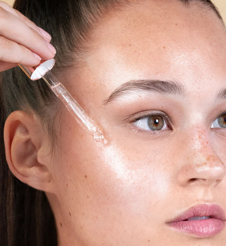 LYS Beauty THINK BRIGHT GLOW + HYDRATE SERUM WITH VITAMIN C & HYALURONIC ACID