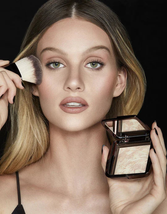Hourglass Ambient™ Lighting Infinity Powder