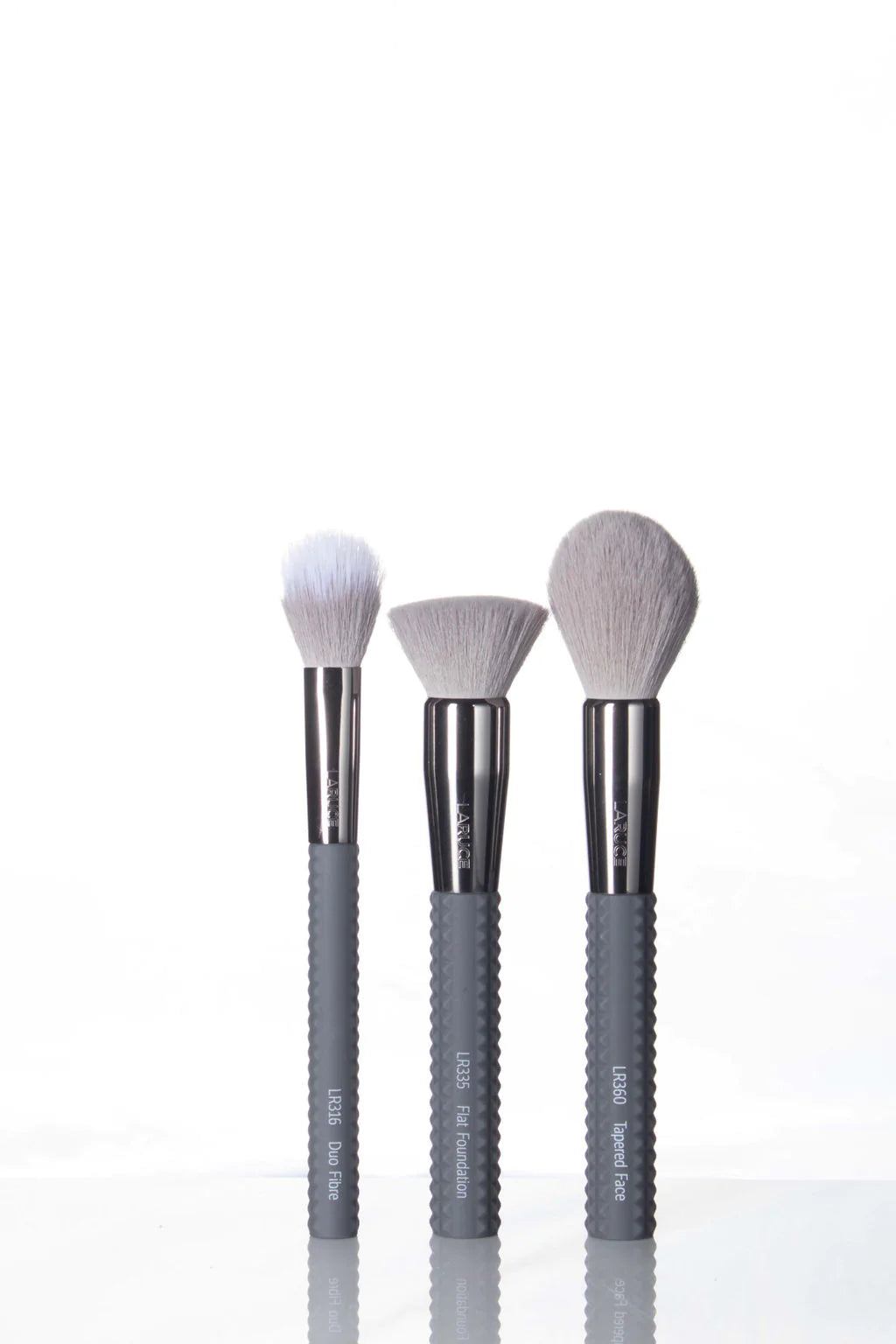 LARUCE BRUSH