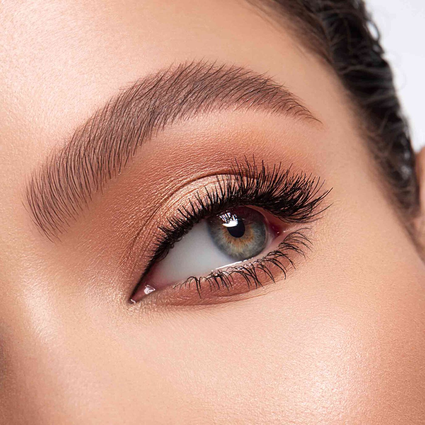 Rímel Volumizing Lash Brag ANASTASIA