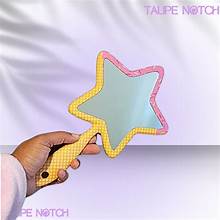 JEFFREE STAR HAND MIRRORS  Ice Cream