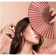 Patrick Ta Major Glow™ Setting Fan