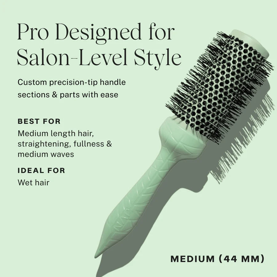 JVN Blowout Brush Medium Create the salon-level looks you love   MEDIUM (44MM)