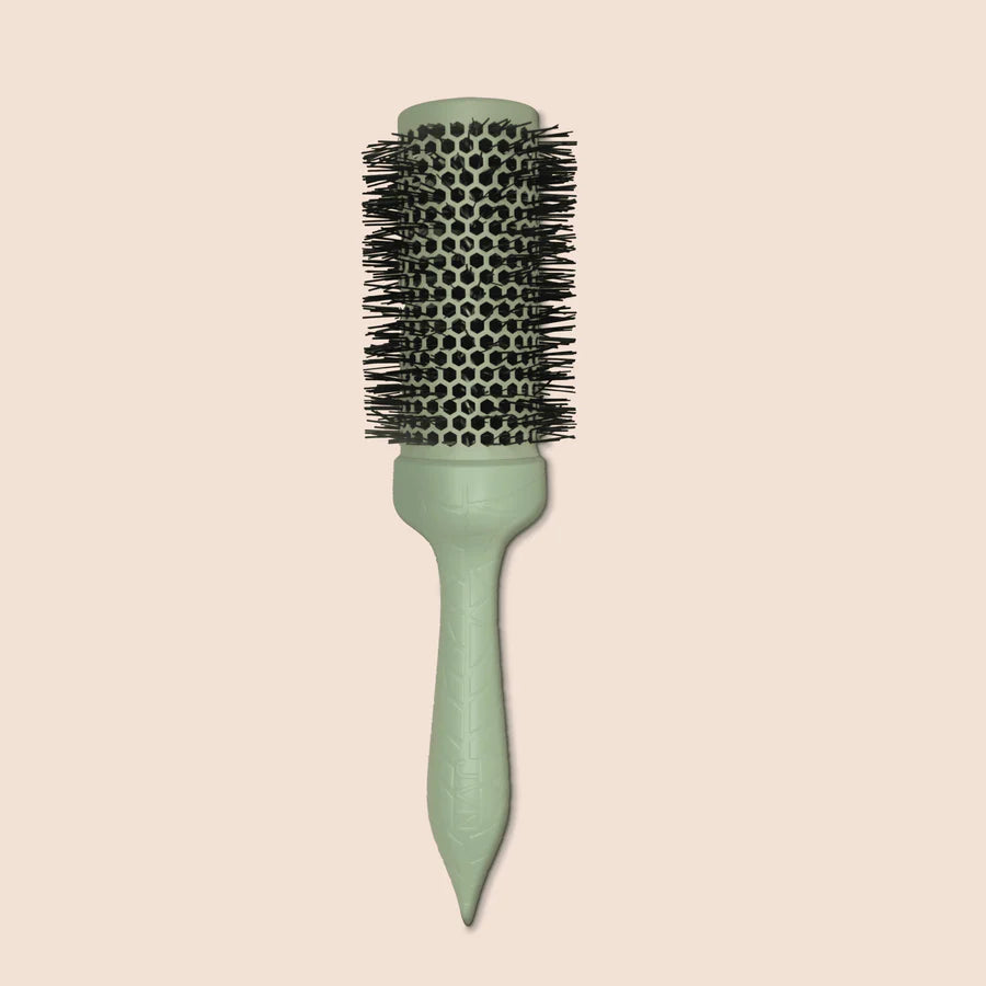 JVN Blowout Brush Medium Create the salon-level looks you love   MEDIUM (44MM)
