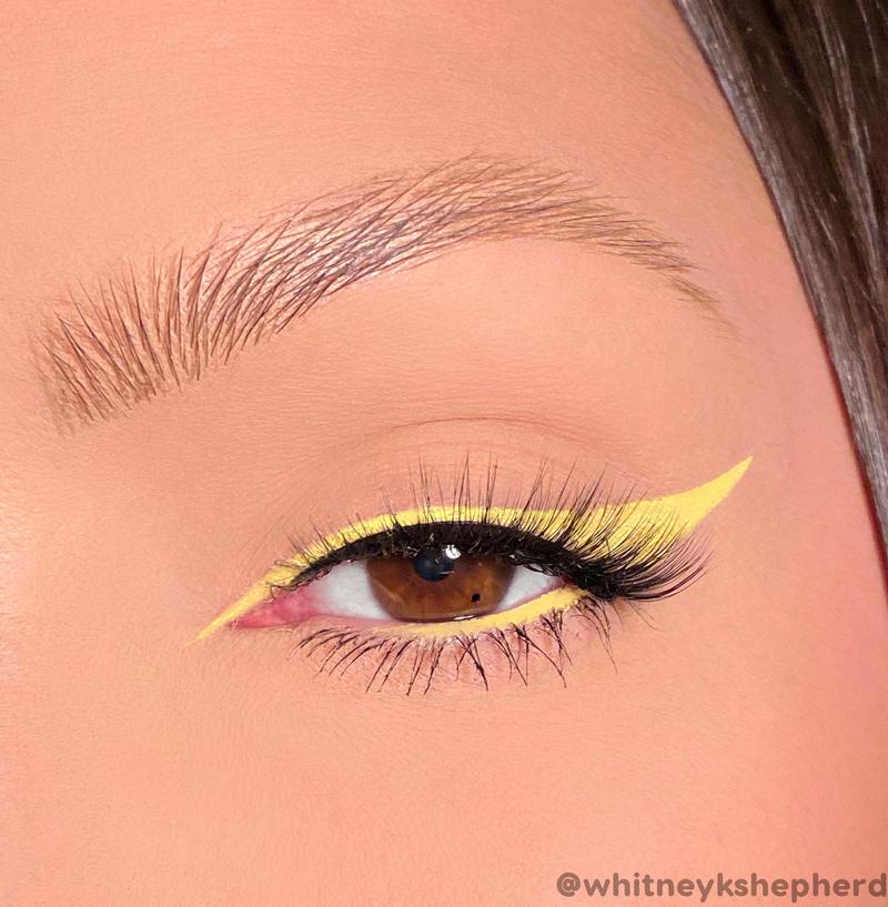 flowerful crème gel colour COLOURPOP