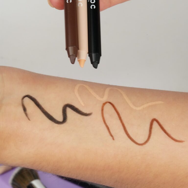 MONTOC LAPIZ DE OJOS