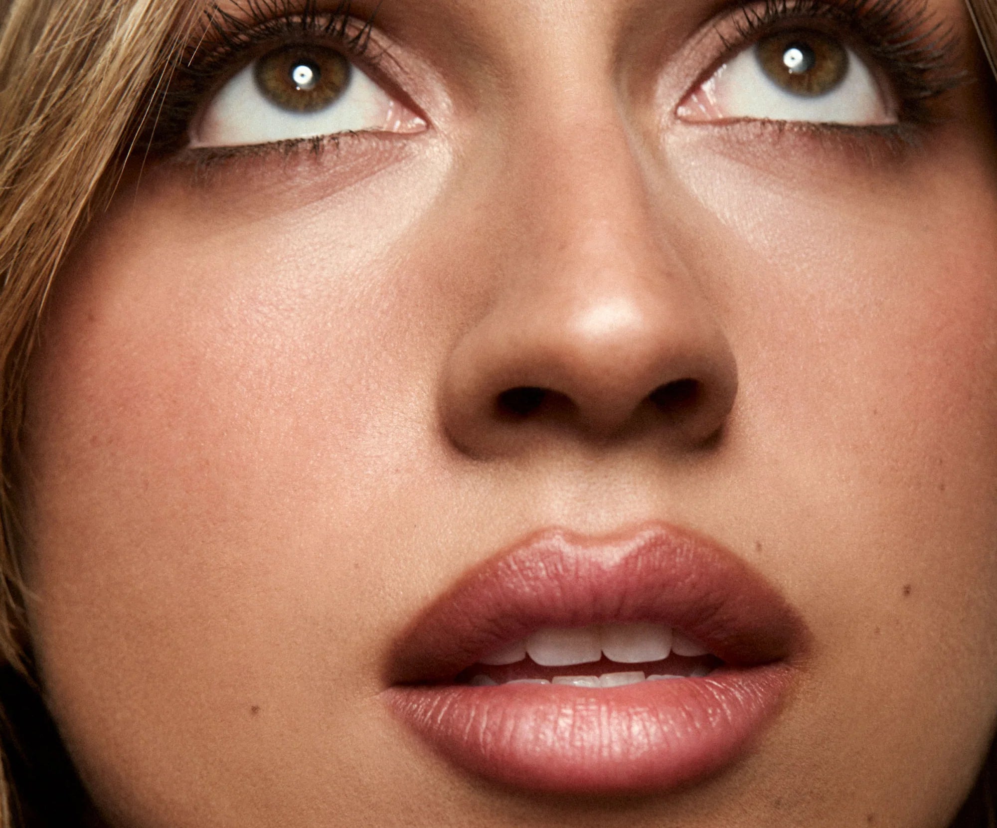 peptide lip shape The contouring lip shaper HAILE RHODE