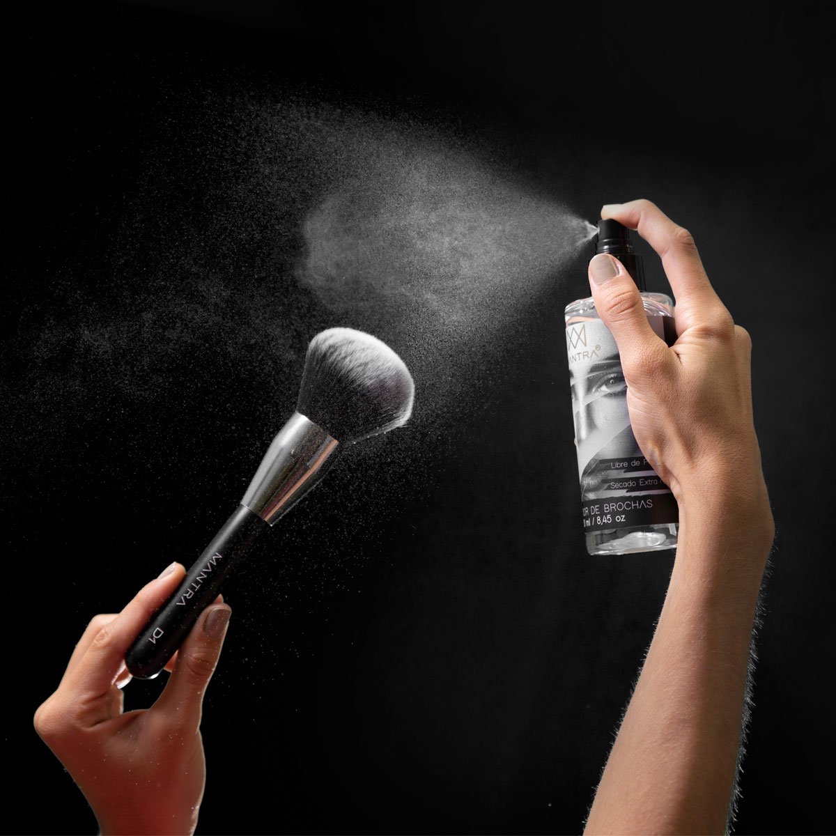 Limpiabrochas Mantra