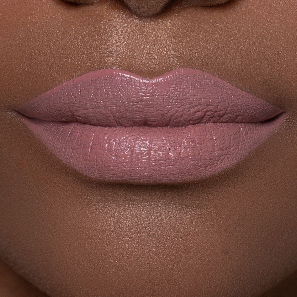 LABIAL LÍQUIDO MATTE ATEMPORAL ATENEA MARRIED