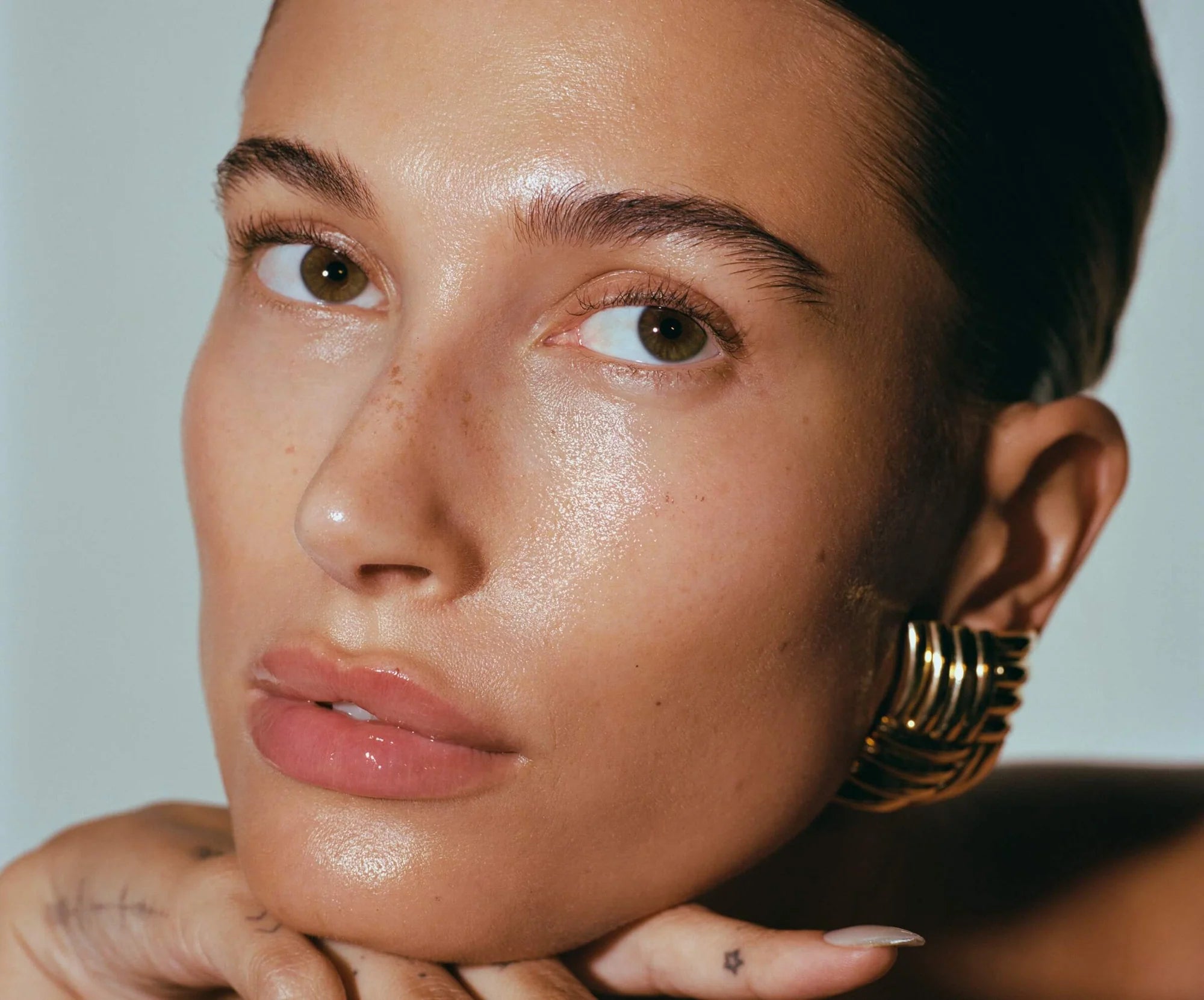 RHODE peptide lip treatment The nourishing lip layer
