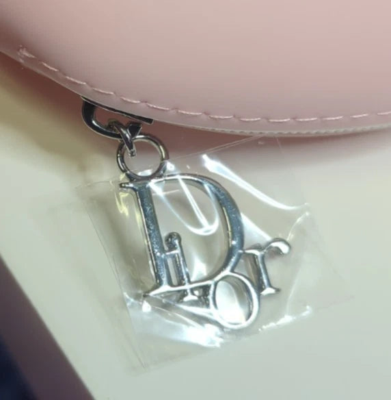 DIOR Complimentary Dior Pouc
