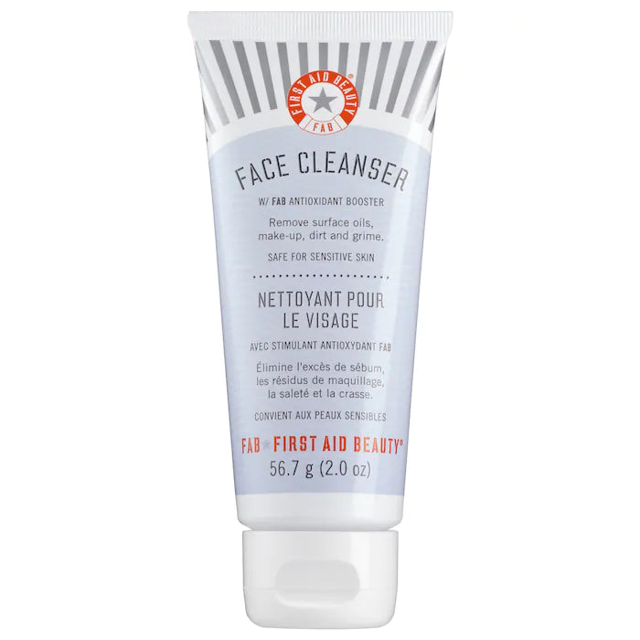 First Aid Beauty  FACE CLEANSER