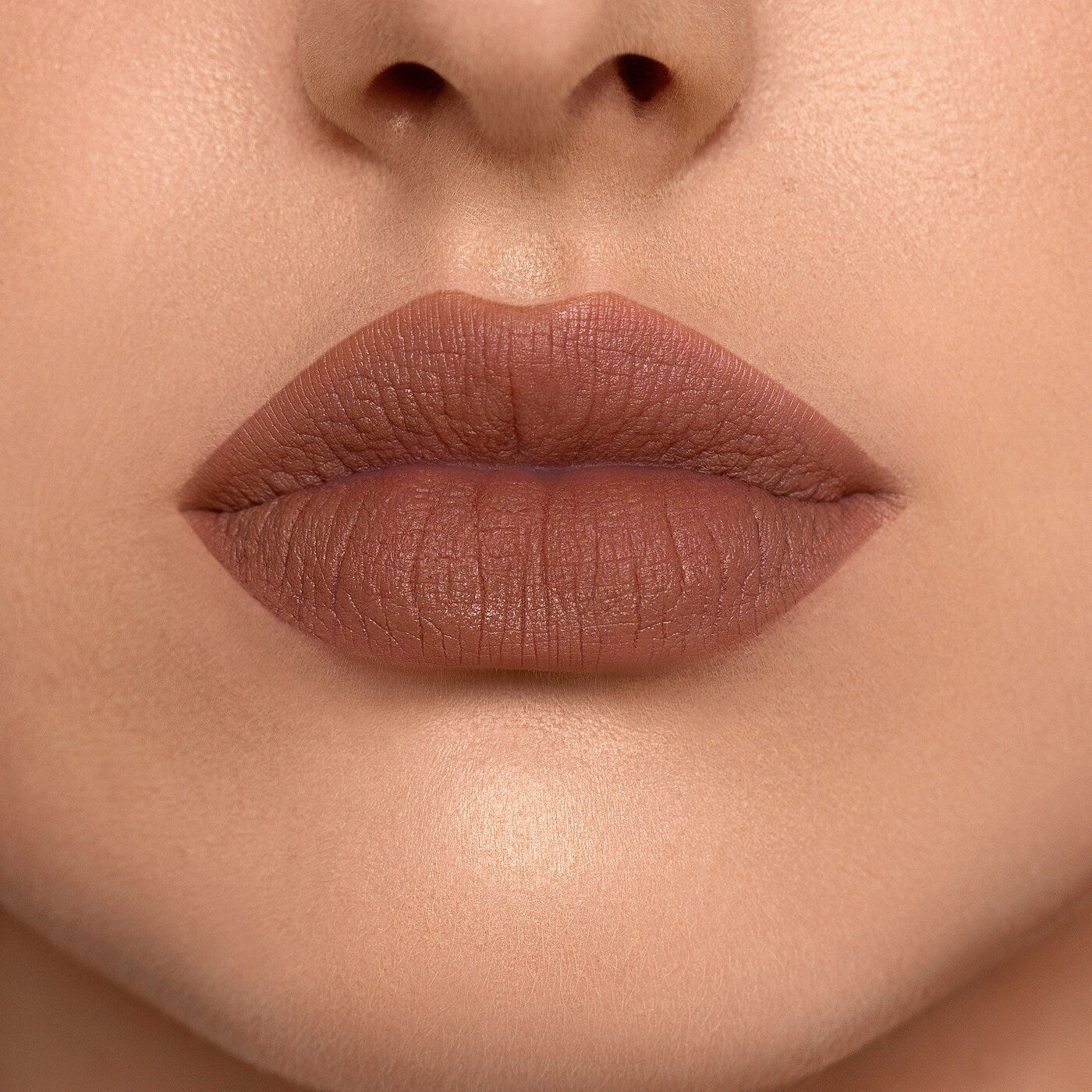 PATRICK TA  Monochrome Moment Precision Lip Crayon She's Strong
