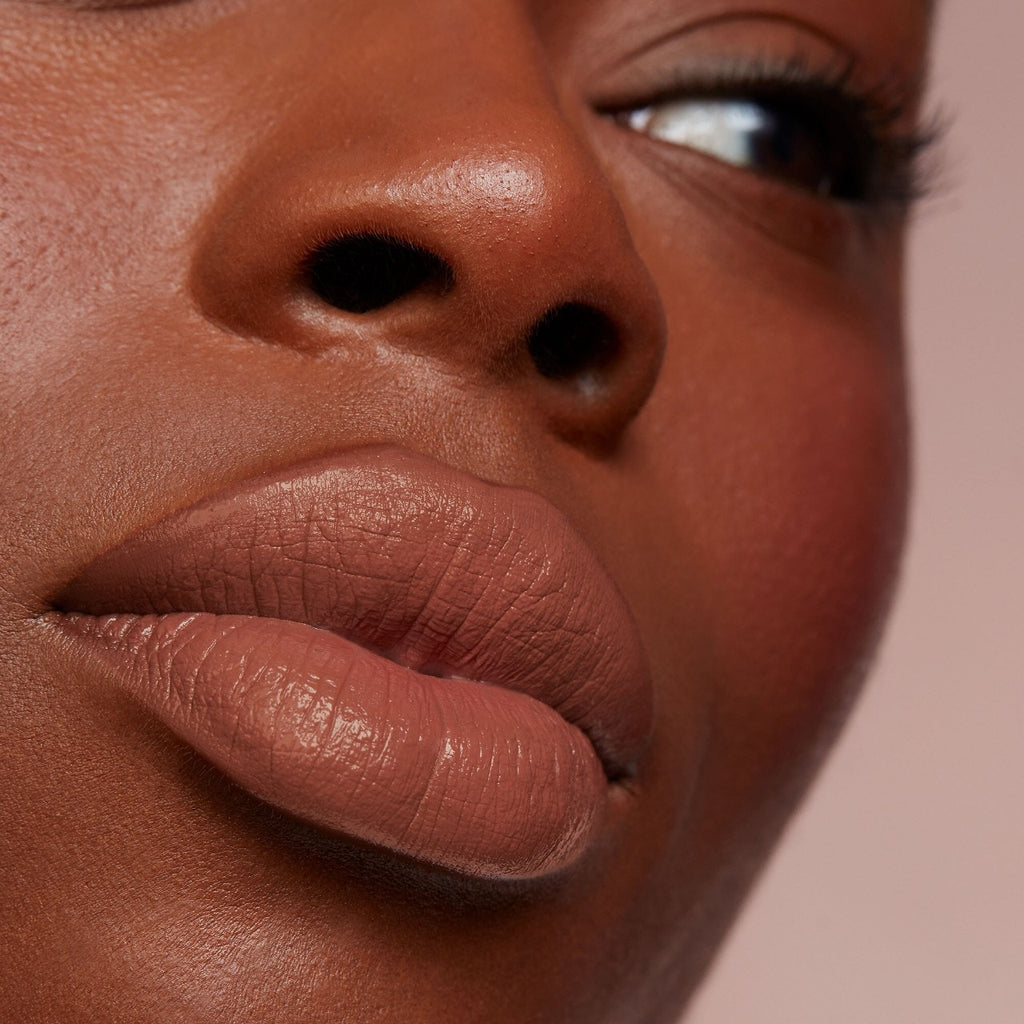 PATRICK TA Silky Lip Crème She's Confident - rose beige