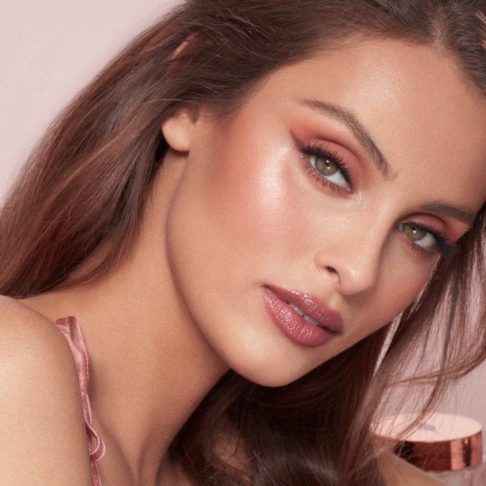 Charlotte Tilbury Beauty Highlighter Wand Pillow Talk