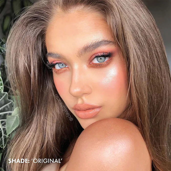 Iconic London Illuminator Liquid Highlight