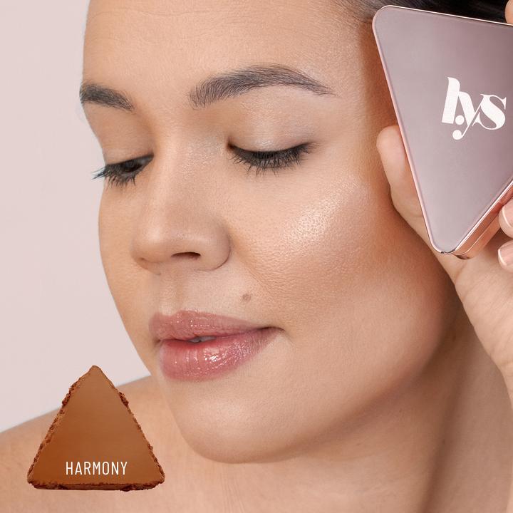 LYS BEAUTY  No Limits Matte Bronzer