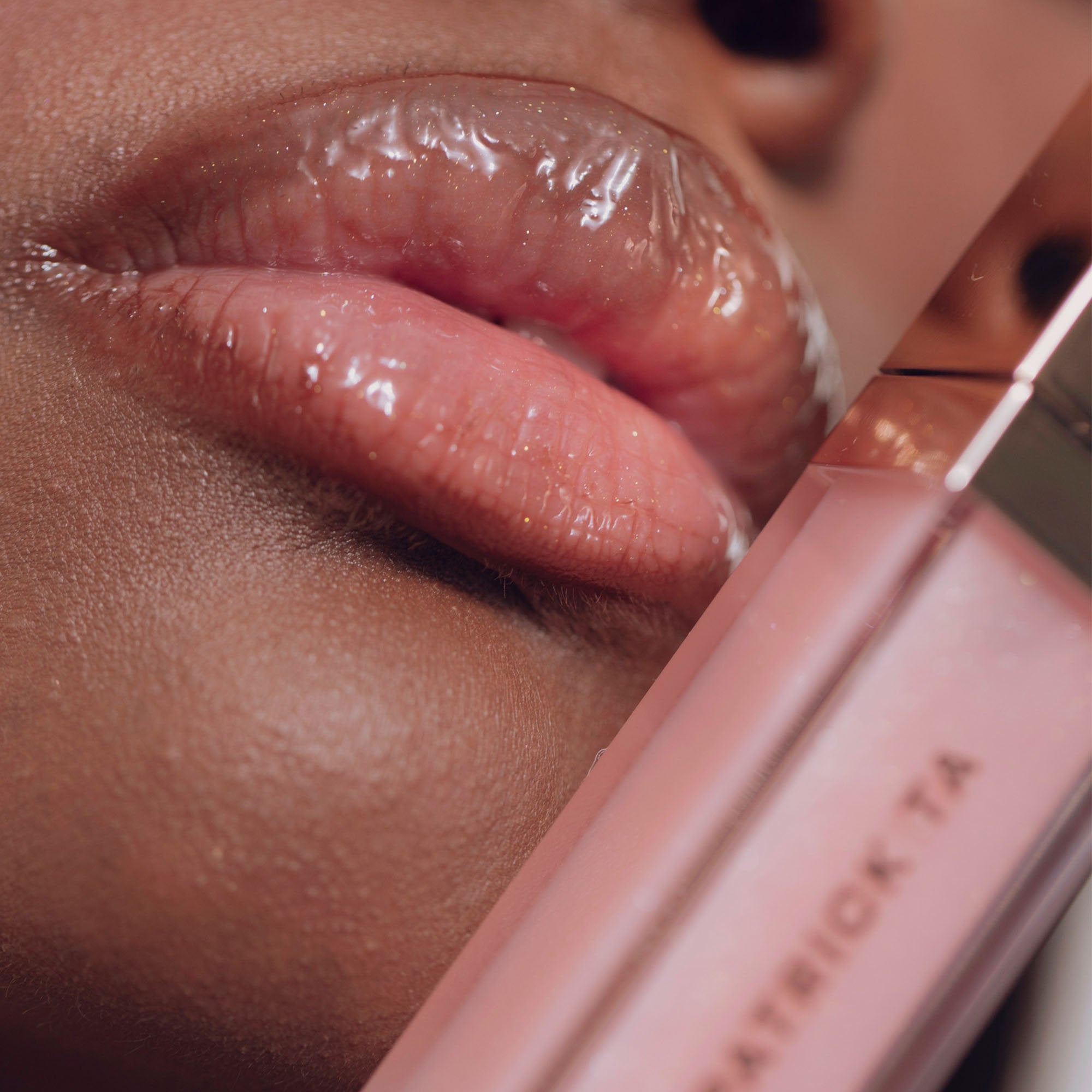 PATRICK TA MAJOR VOLUME PLUMPING GLOSS