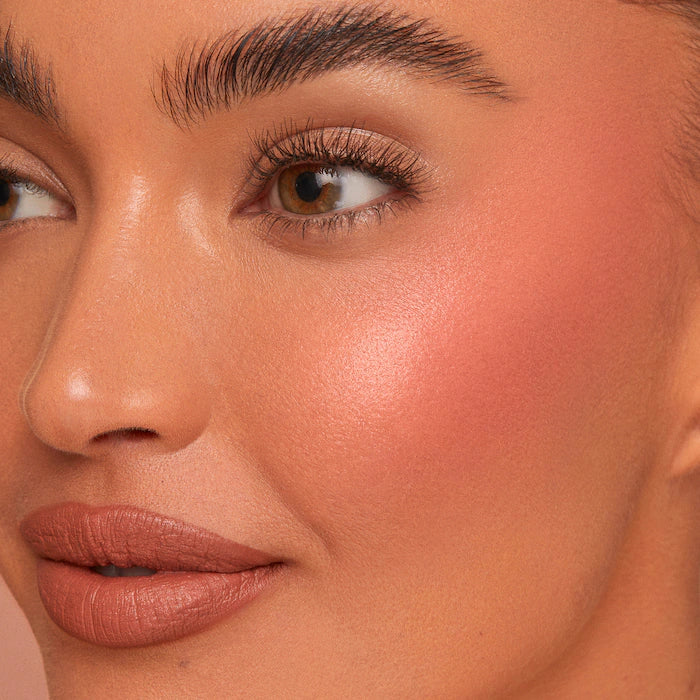 PATRICK TA Major Beauty Headlines - Double-Take Crème & Powder Blush She's Blushing - beige