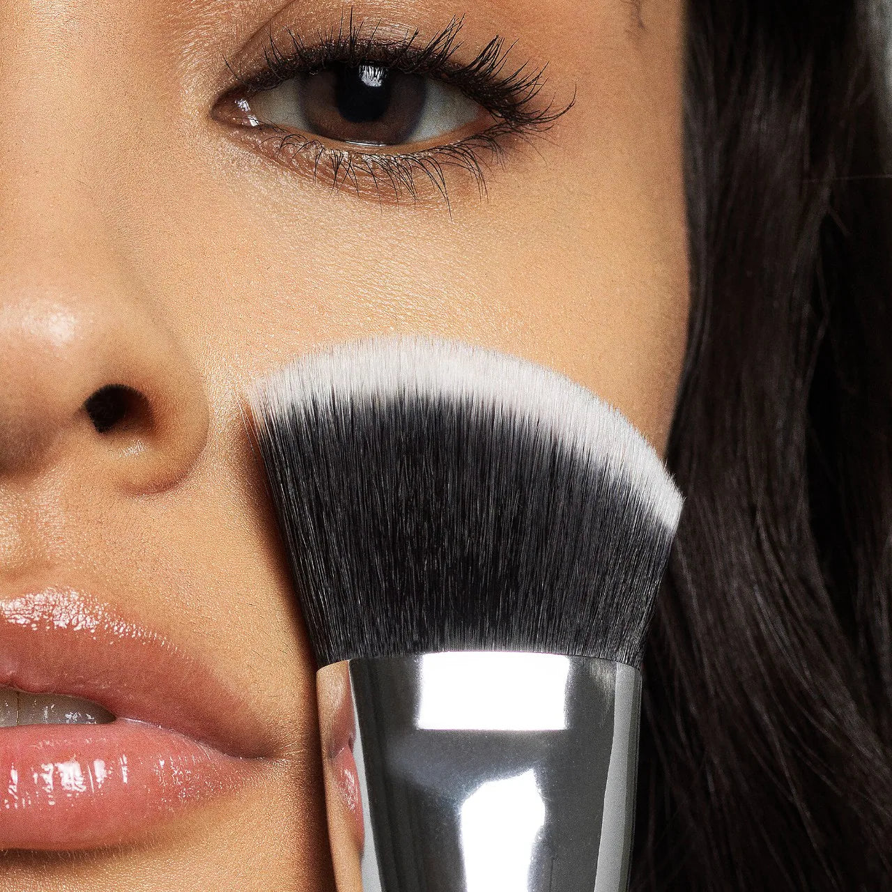 HAUS LABS BY LADY GAGA  Cruelty-Free Foundation Brush
