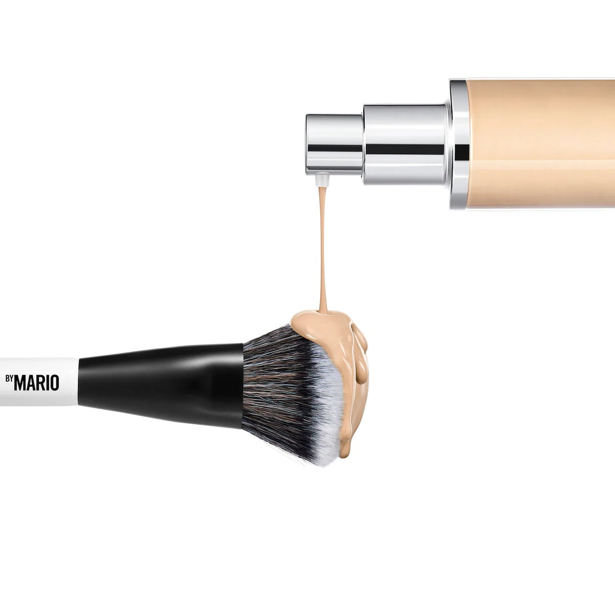 MAKEUP BY MARIO Surreal Foundation F4 Brush