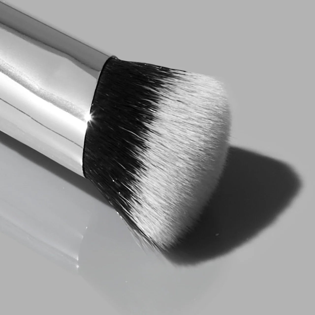 HAUS LABS BY LADY GAGA  Cruelty-Free Concealer Brush
