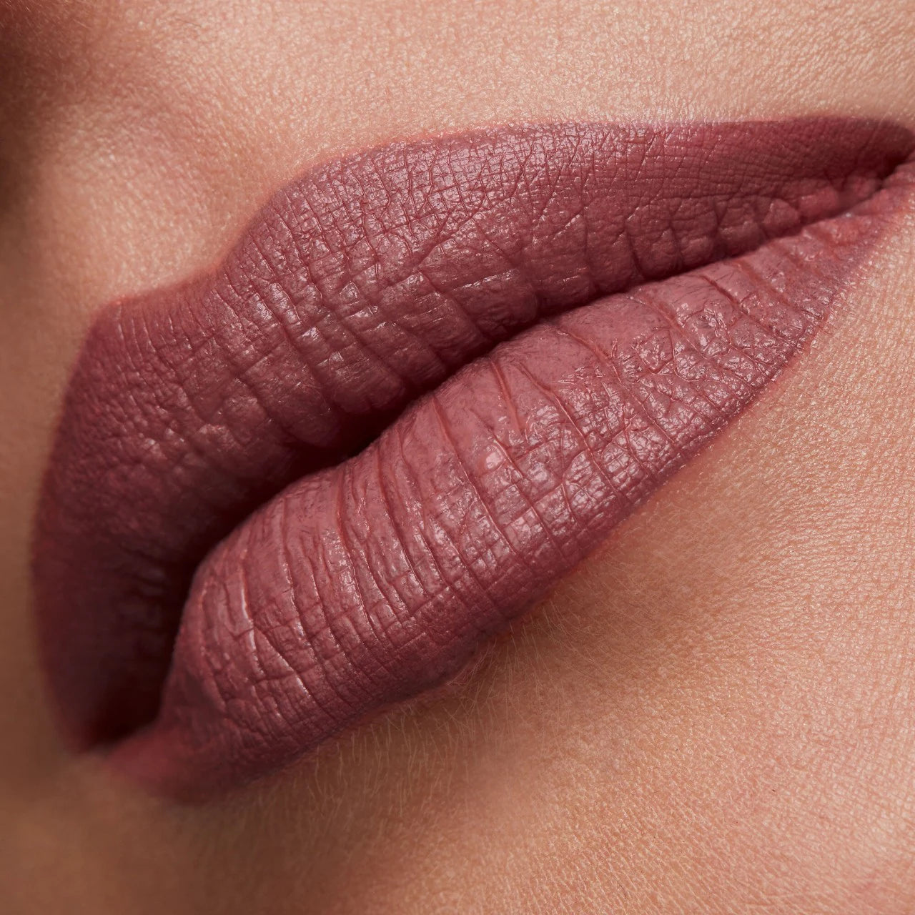 PATRICK TA  Major Headlines Matte Suede Lipstick