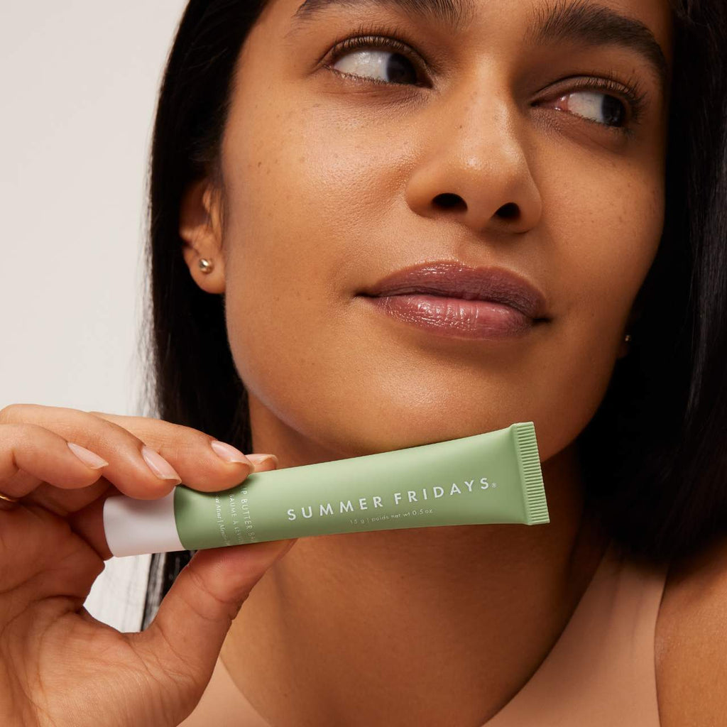 Summer Fridays  Lip Butter Balm Treatment for Hydration + Nourishing Shine (SIN CAJA )