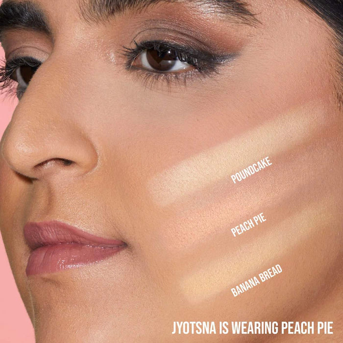 HUDA BEAUTY Easy Bake and Snatch Pressed Talc-Free Brightening and Setting Powder